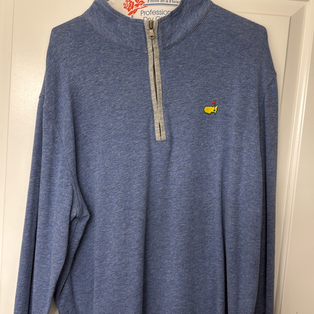 The Masters zip up sweater

Size Large